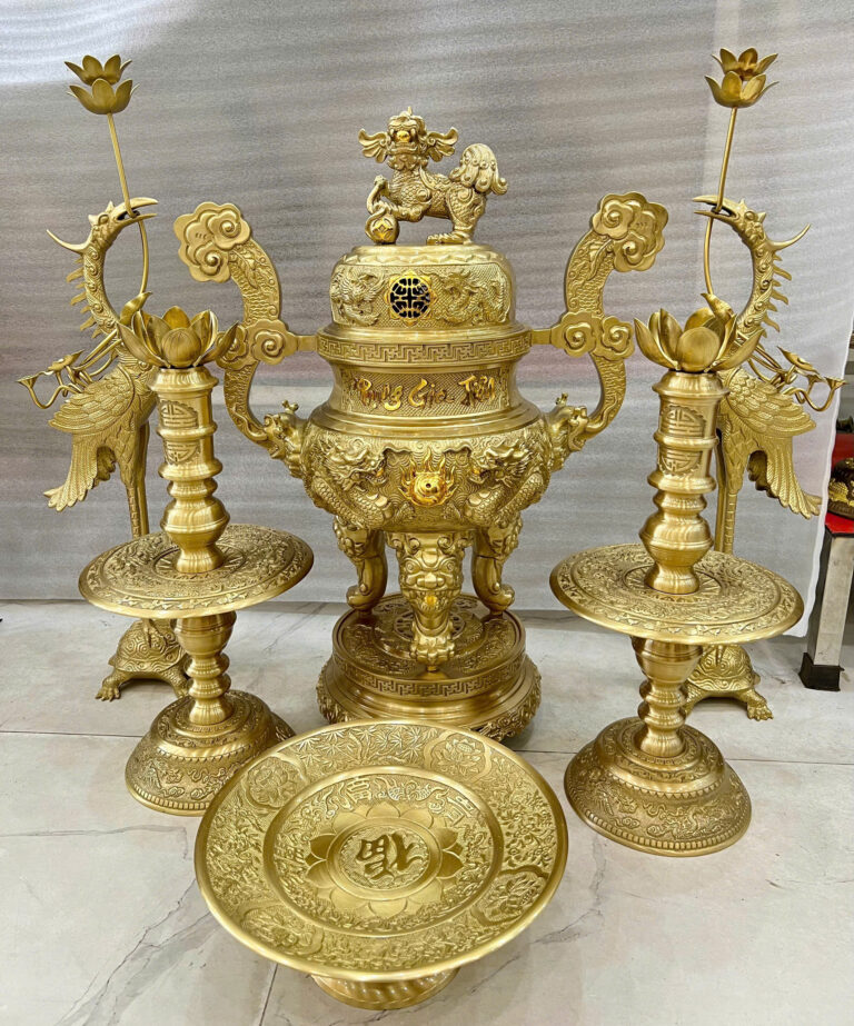 Bộ Đỉnh Đồng Ngũ Sự Tứ Linh Màu Vàng