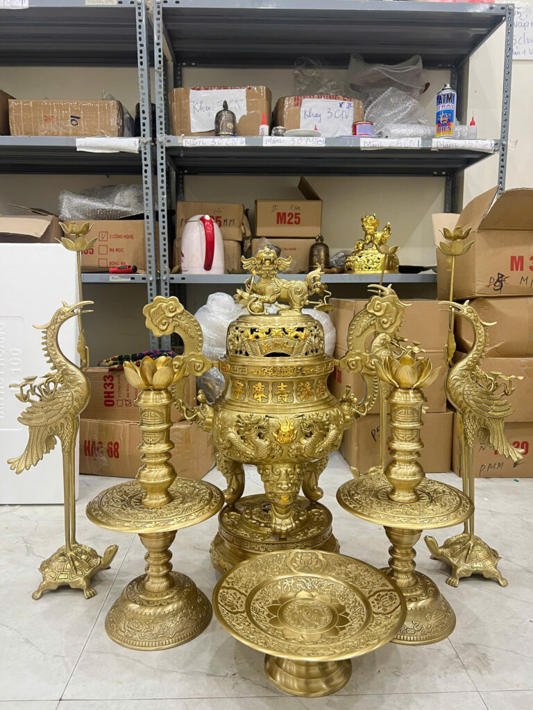 Bộ Đỉnh Đồng Ngũ Sự Cuốn Thư Màu Vàng