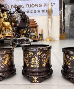 Bát hương đồng khảm tam khí bày cùng bộ ngũ sự