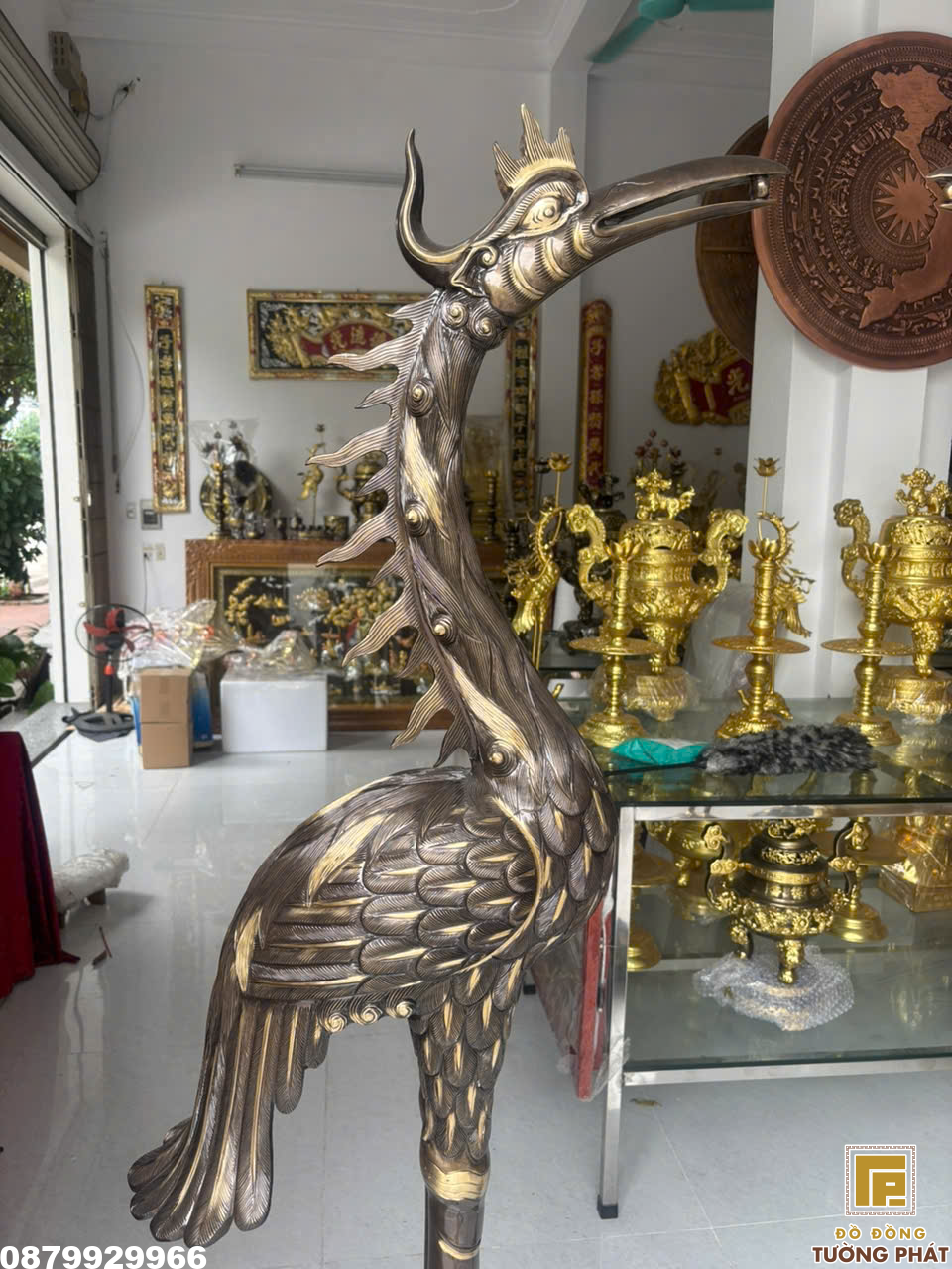 Chi tiết chạm khắc linh hạc đồng giả cổ